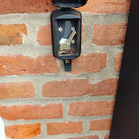 Jp 3 - Faelles Kokken Og Bad, Eget Toilet Lägenhet Grindsted